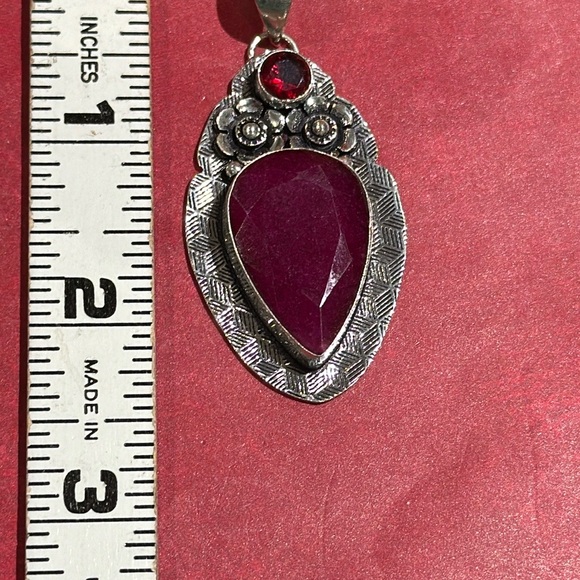 Ruby & Garnet Silver Pendant - Picture 8 of 10